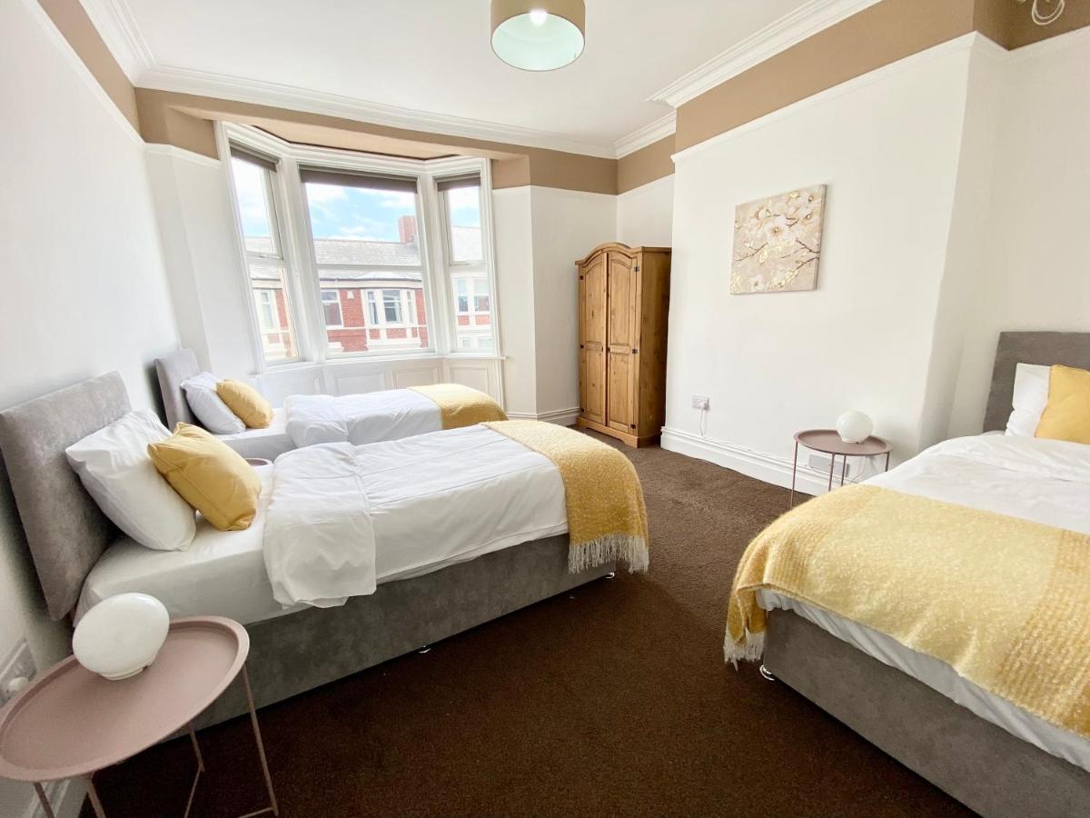 3 Queen Alexandra Road North Shields Extérieur photo