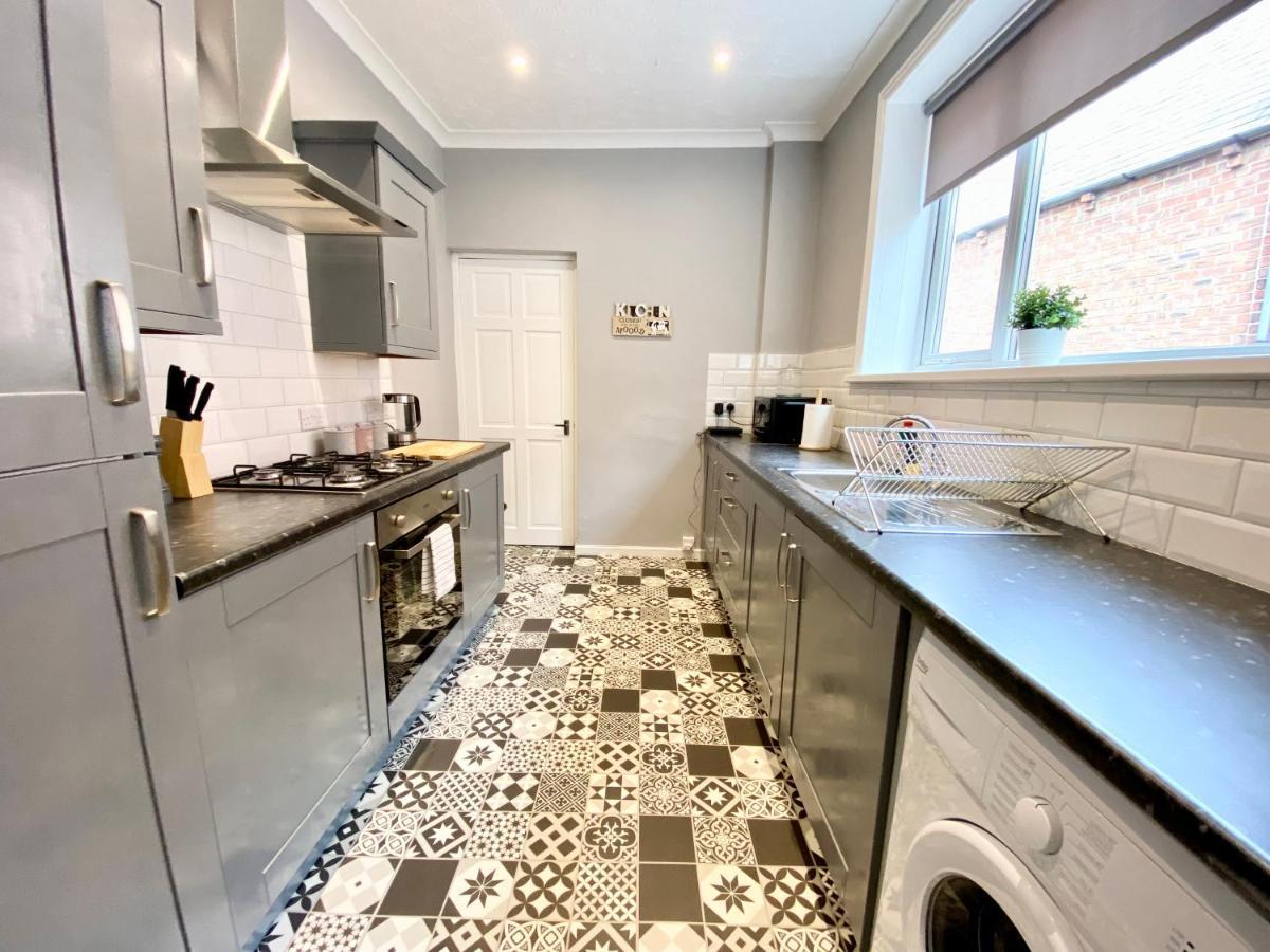 3 Queen Alexandra Road North Shields Extérieur photo